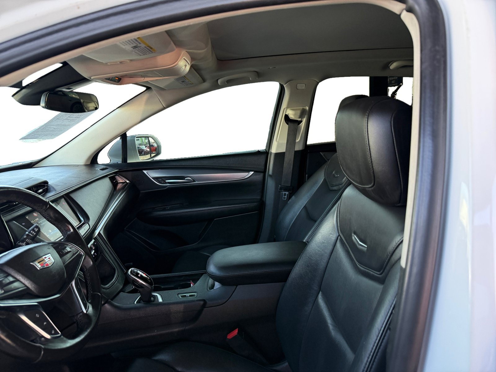 Used 2019 Cadillac XT5 Luxury FWD image 10