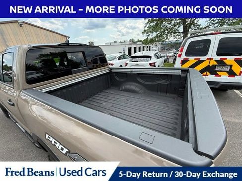 Used 2023 Nissan Titan PRO-4X w/ Pro-4x Convenience Package AWD/4WD image 13