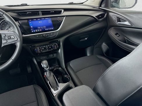 Used 2021 Buick Encore GX Select w/ Advanced Technology Package FWD image 23