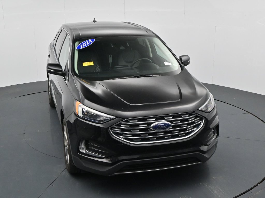 Used 2024 Ford Edge Titanium AWD/4WD image 19