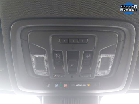 Used 2022 Chevrolet Silverado 1500 High Country w/ High Country Premium Package image 33