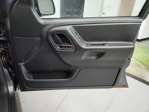 Used 2002 Jeep Grand Cherokee Sport image 25