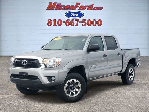 Used 2014 Toyota Tacoma PreRunner w/ SR5 Package image 1