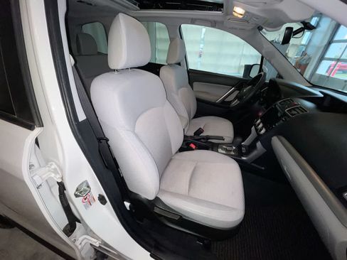 Used 2018 Subaru Forester 2.5i Premium AWD/4WD image 24