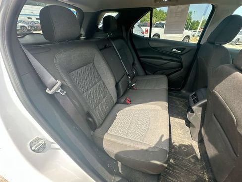 Used 2023 Chevrolet Equinox LT FWD image 31