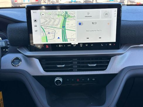 New 2026 Ford Explorer Active w/ Active Comfort Package image 10