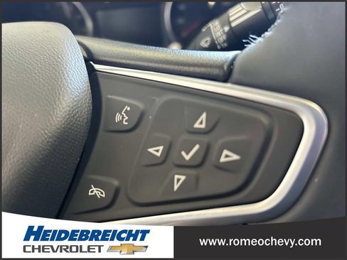Used 2023 Chevrolet Equinox LT FWD image 20