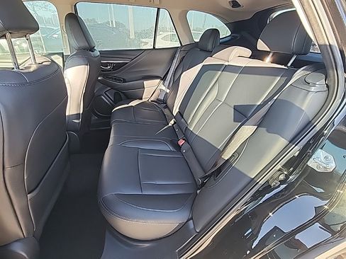 Certified 2021 Subaru Outback Limited image 11