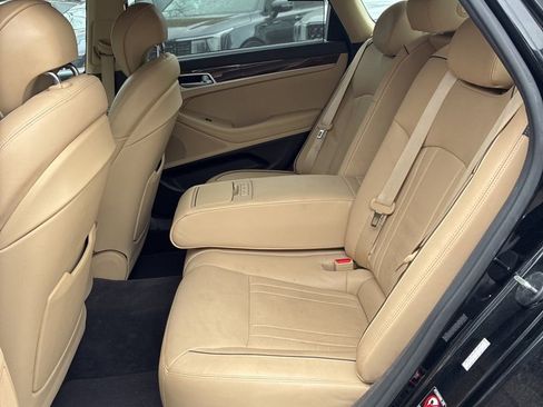 Used 2015 Hyundai Genesis 3.8 w/ Option Group 03 image 18