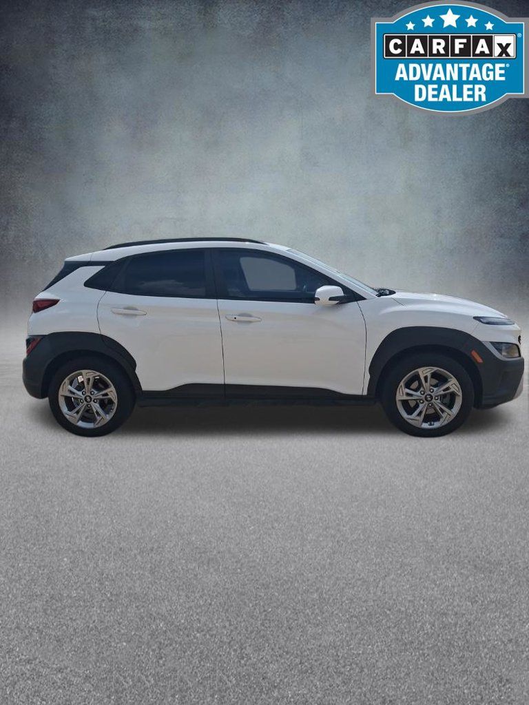Used 2022 Hyundai Kona SEL FWD image 1