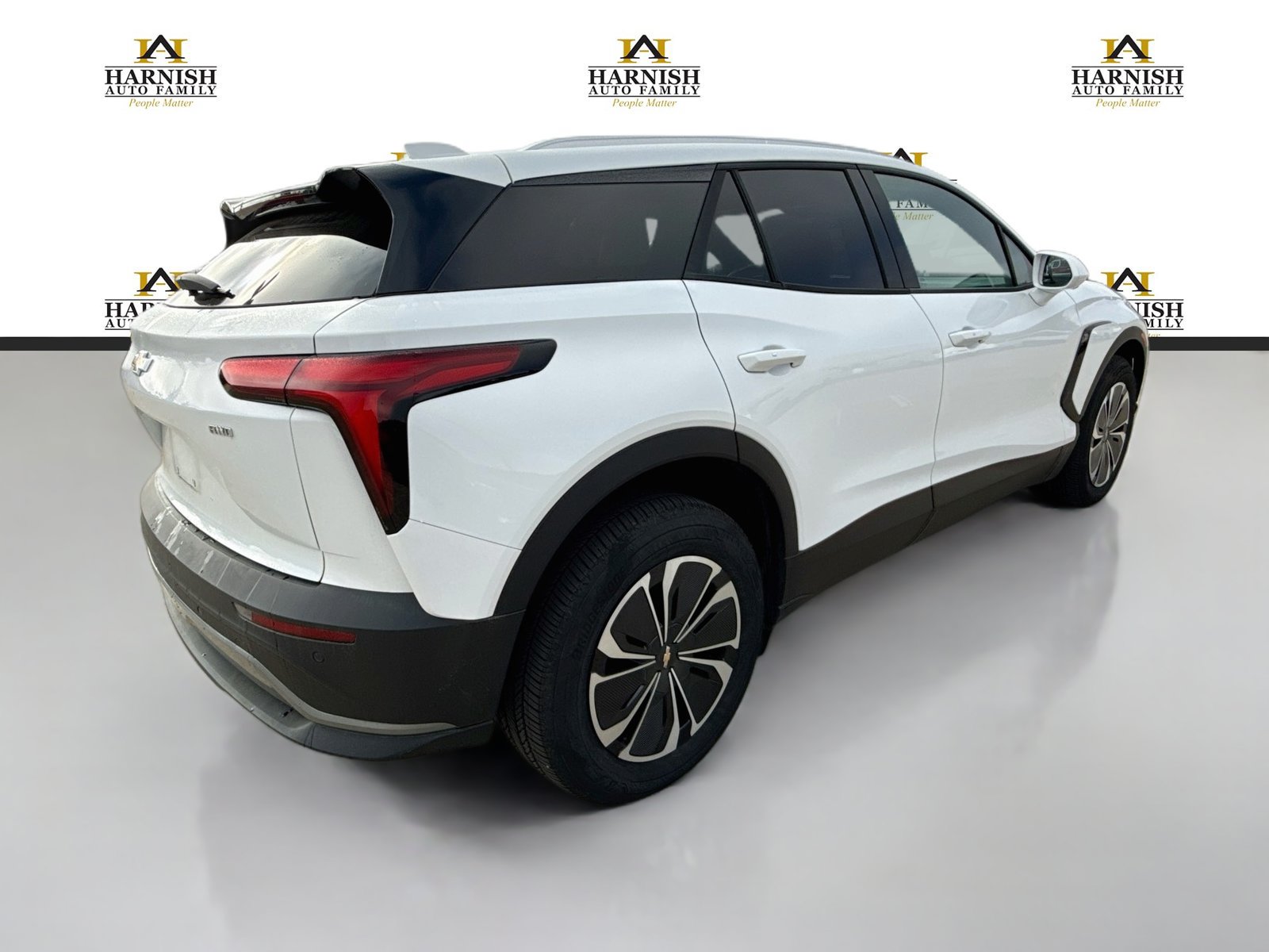 Used 2024 Chevrolet Blazer EV LT AWD/4WD image 5
