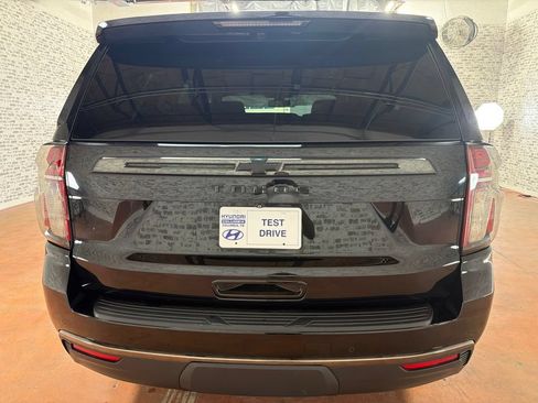 Used 2021 Chevrolet Tahoe Z71 w/ Z71 Signature Package AWD/4WD image 6