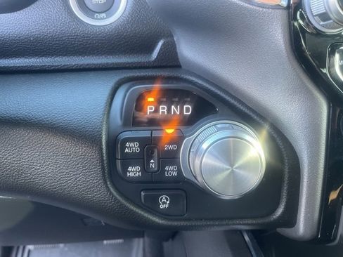 Used 2025 RAM 1500 Laramie w/ Laramie Southwest Edition image 12