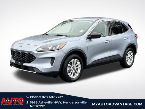 Used 2022 Ford Escape SE image 1