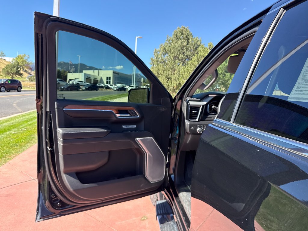 Used 2022 GMC Sierra 1500 Denali AWD/4WD image 10
