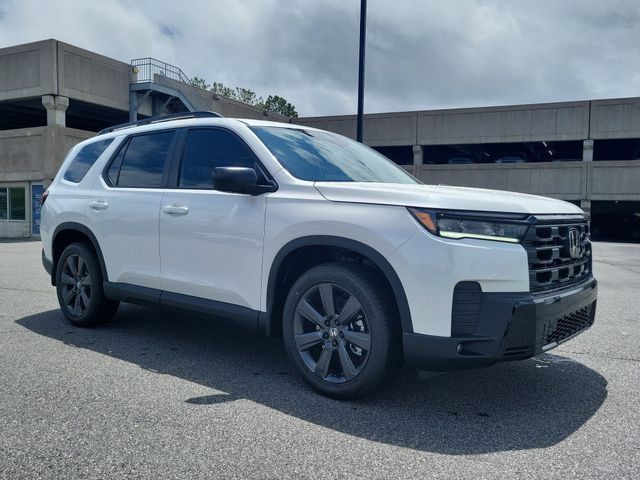 New 2026 Honda Pilot Sport image 3