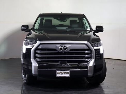 Used 2023 Toyota Tundra Limited AWD/4WD image 9