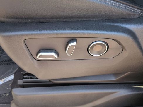 Used 2024 GMC Yukon XL Denali w/ Denali Reserve Package image 22