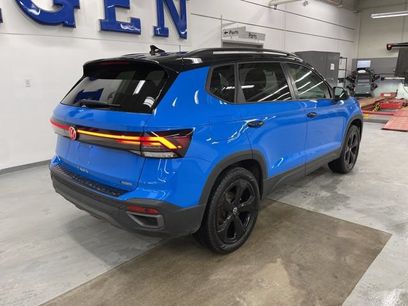 Used 2025 Volkswagen Taos SE