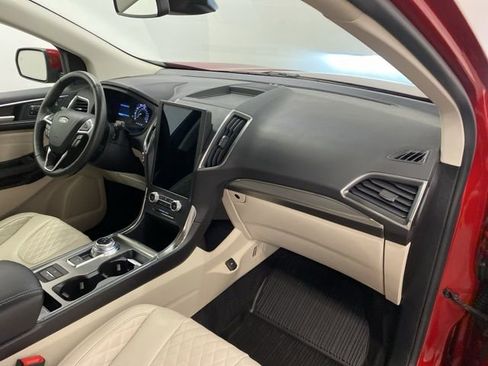 Used 2023 Ford Edge Titanium w/ Equipment Group 301A AWD/4WD image 22