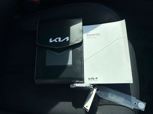 Used 2022 Kia Sorento X-Line EX image 36