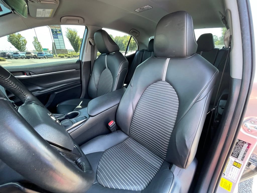 Used 2023 Toyota Camry SE FWD image 20