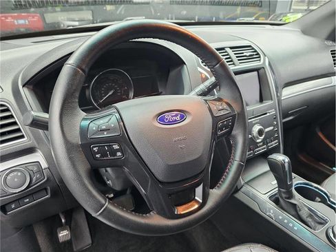 Used 2017 Ford Explorer Sport w/ Equipment Group 401A image 10