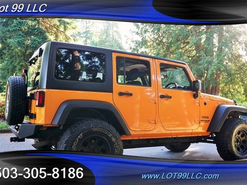 Used 2012 Jeep Wrangler Unlimited Sport AWD/4WD image 41