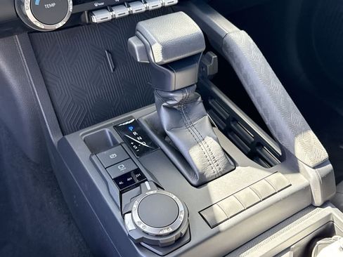 New 2025 Toyota Tacoma SR w/ SR Upgrade Package AWD/4WD image 25