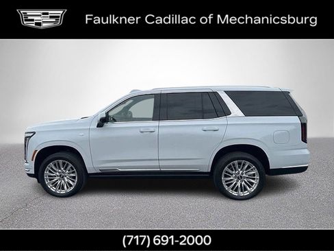 Used 2026 Cadillac Escalade Luxury w/ Touring Package AWD/4WD image 8