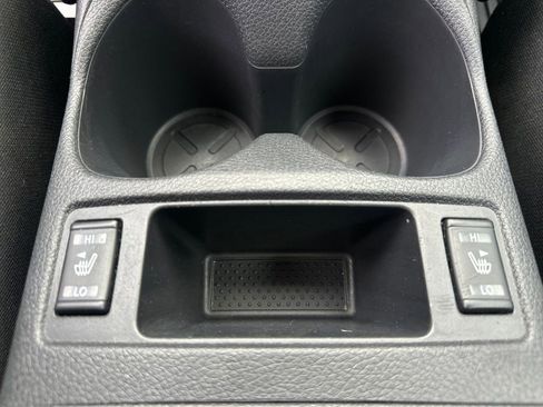 Used 2017 Nissan Rogue SL image 32