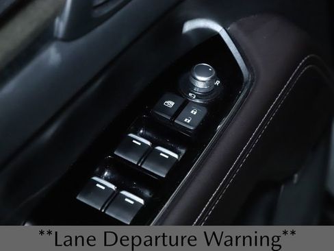 Certified 2025 MAZDA CX-5 Signature image 23