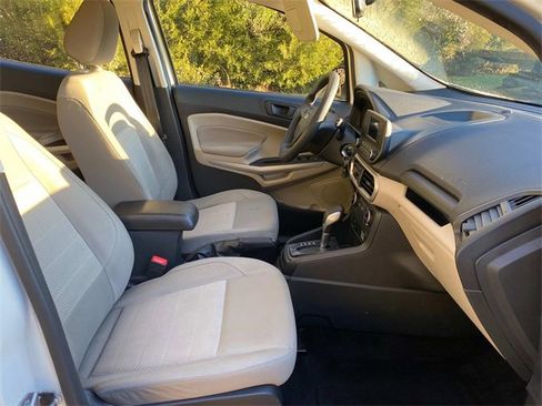 Used 2020 Ford EcoSport S image 34