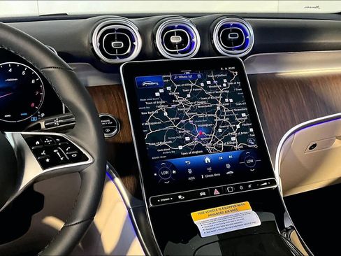New 2026 Mercedes-Benz GLC 300 4MATIC image 8