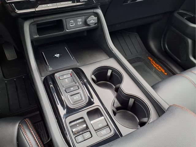 Used 2025 Honda Pilot TrailSport image 33
