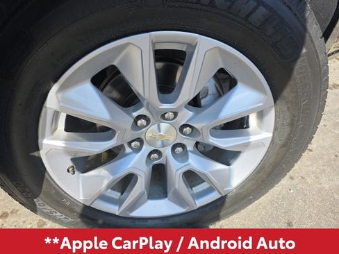 Used 2021 Chevrolet Silverado 1500 Custom image 3