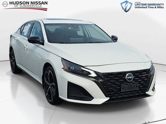 Used 2023 Nissan Altima 2.5 SR w/ SR Premium Package AWD/4WD 360° Tour