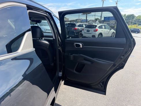 Used 2021 Kia Sorento S AWD/4WD image 41