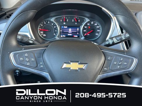 Used 2022 Chevrolet Equinox LS w/ LS Convenience Package AWD/4WD image 23