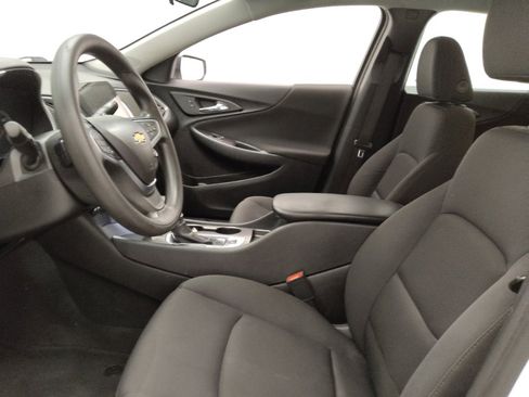 Used 2023 Chevrolet Malibu LS FWD image 17