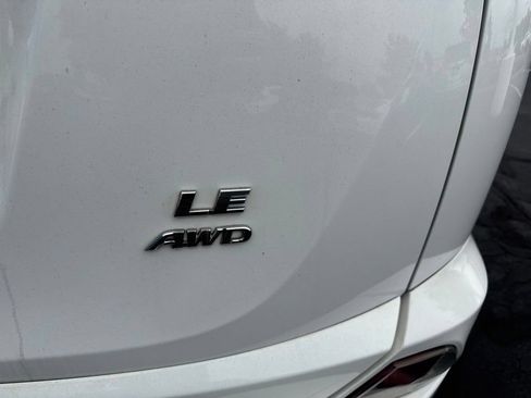 Used 2016 Toyota RAV4 LE AWD/4WD image 7