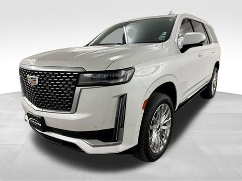 Used 2021 Cadillac Escalade Premium Luxury w/ Driver Assist Tech Package image 4