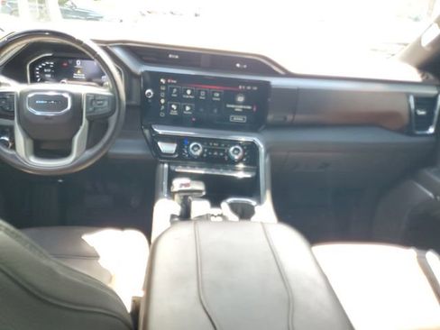 Certified 2023 GMC Sierra 1500 Denali AWD/4WD image 13