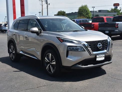 Used 2021 Nissan Rogue SL FWD image 3