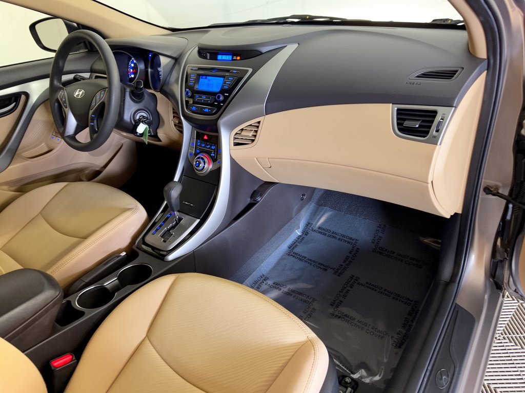 Used 2013 Hyundai Elantra GLS w/ Preferred Pkg FWD image 31