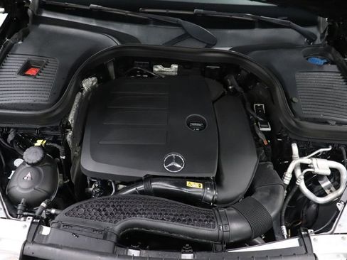 Used 2020 Mercedes-Benz GLC 300 image 22