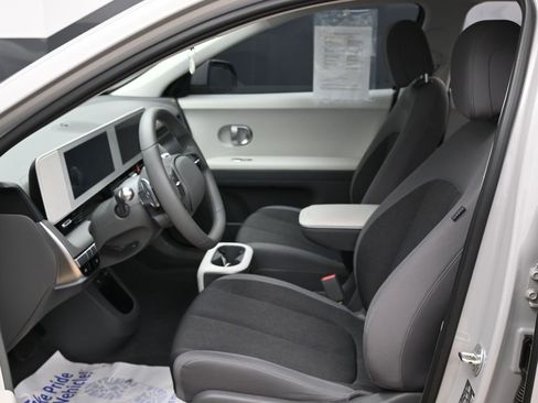 Used 2023 Hyundai Ioniq 5 SE w/ Cargo Package image 16