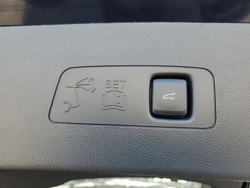 New 2026 Lincoln Corsair Premiere image 30