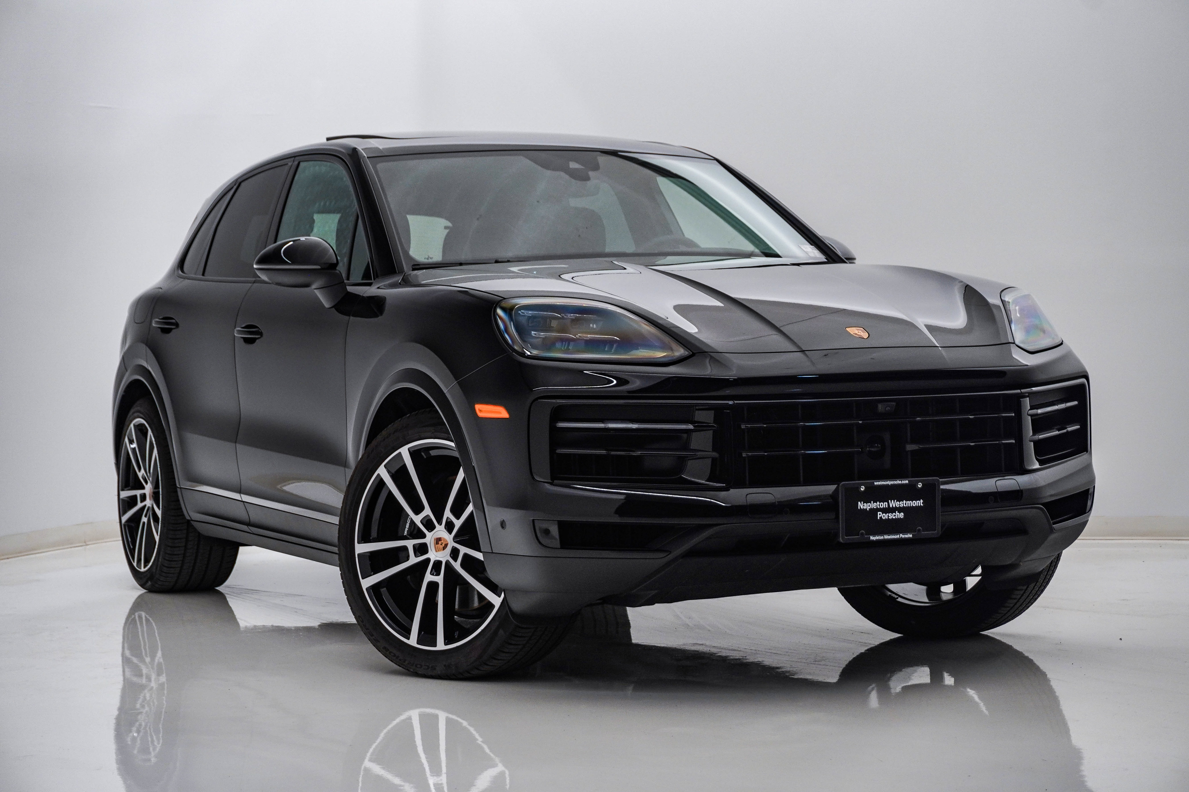 Certified 2026 Porsche Cayenne AWD/4WD image 8