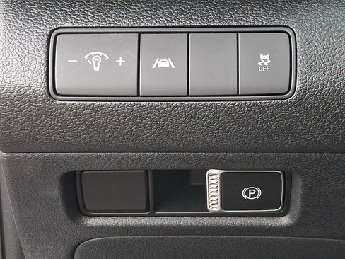 Used 2021 Hyundai Santa Fe SE AWD/4WD image 25